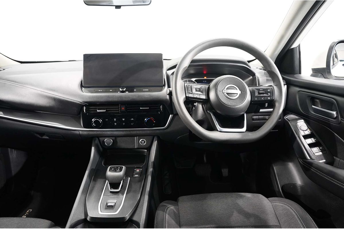 2023 Nissan QASHQAI ST+ J12