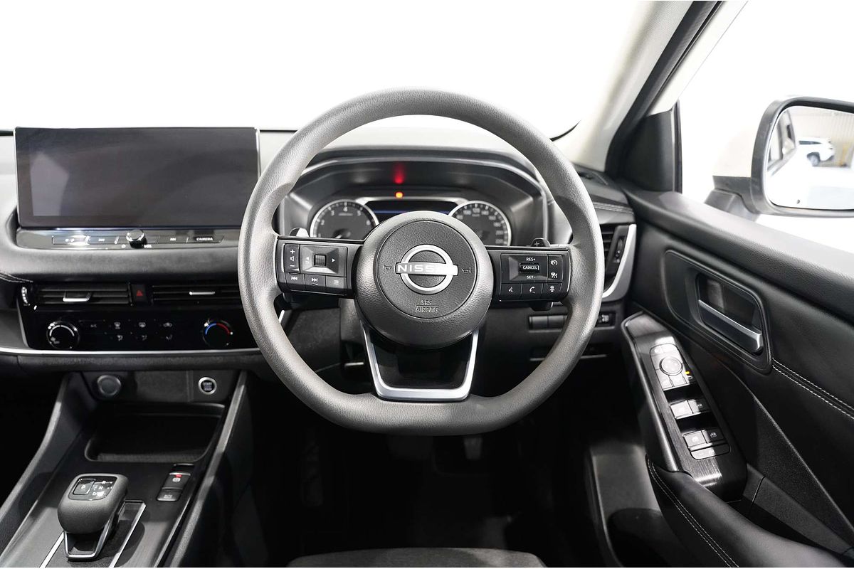 2023 Nissan QASHQAI ST+ J12