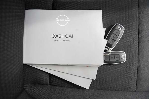 2023 Nissan QASHQAI ST+ J12