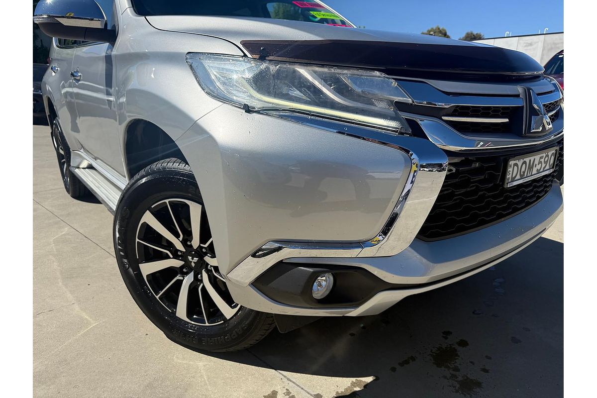 2017 Mitsubishi Pajero Sport GLX QE