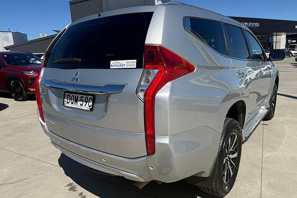 2017 Mitsubishi Pajero Sport GLX QE