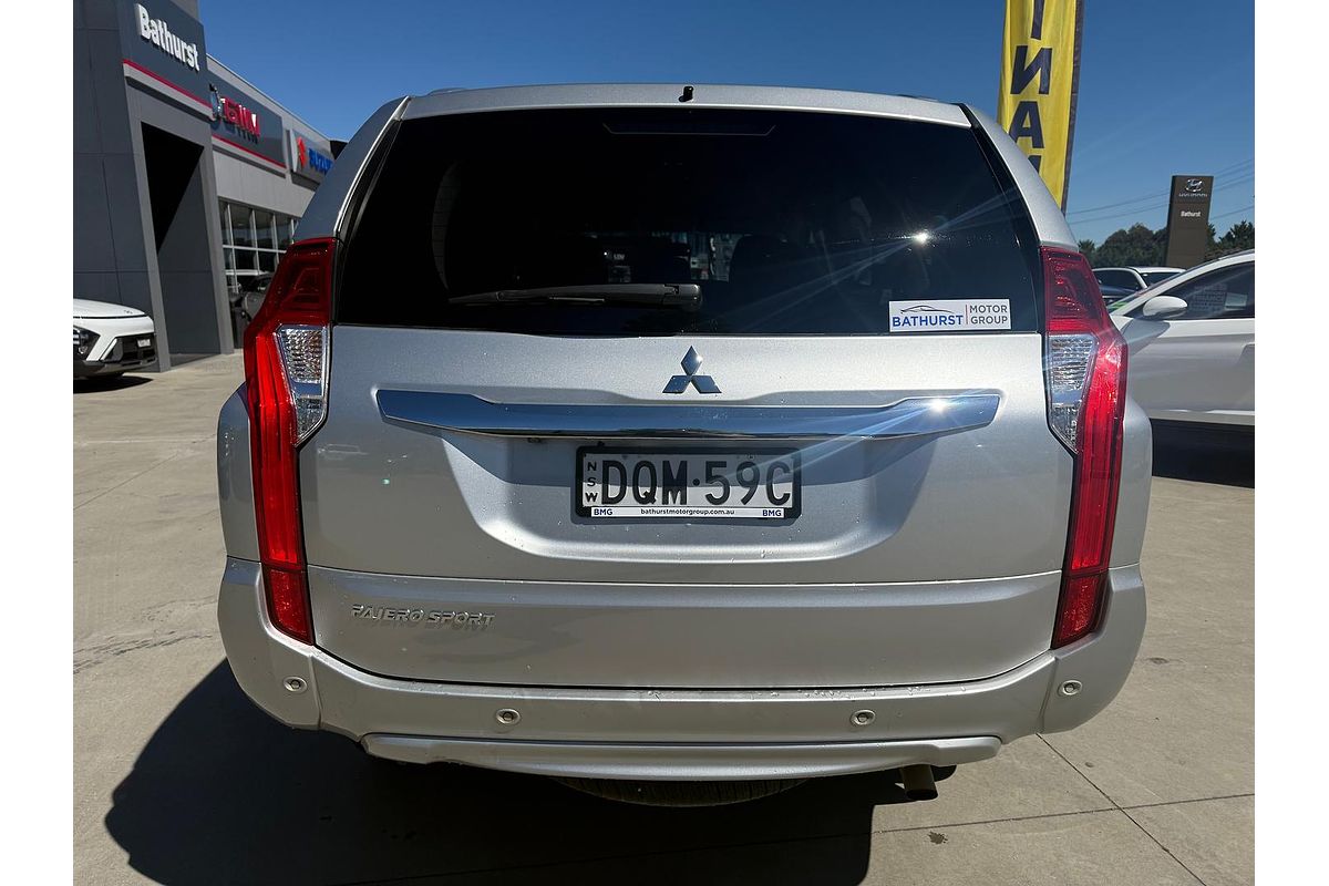 2017 Mitsubishi Pajero Sport GLX QE