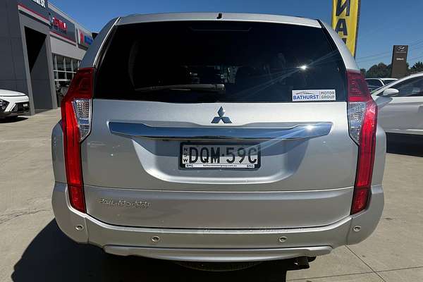 2017 Mitsubishi Pajero Sport GLX QE