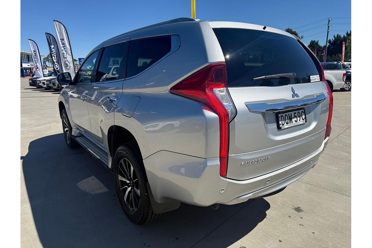 2017 Mitsubishi Pajero Sport GLX QE