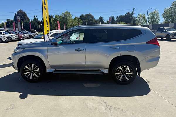 2017 Mitsubishi Pajero Sport GLX QE