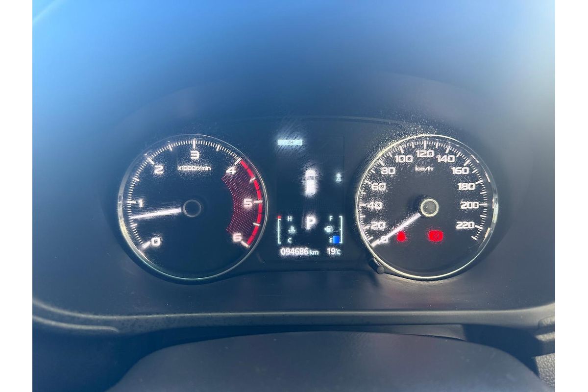 2017 Mitsubishi Pajero Sport GLX QE