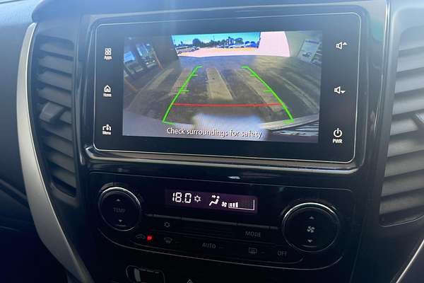 2017 Mitsubishi Pajero Sport GLX QE