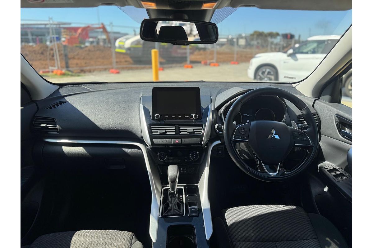 2024 Mitsubishi Eclipse Cross LS YB