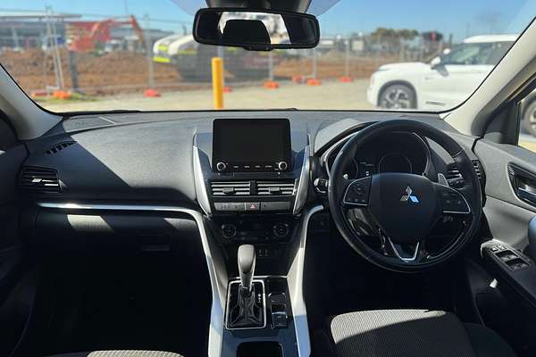2024 Mitsubishi Eclipse Cross LS YB