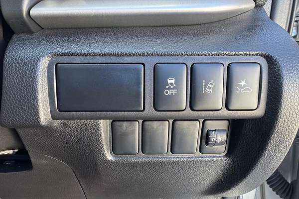 2024 Mitsubishi Eclipse Cross LS YB