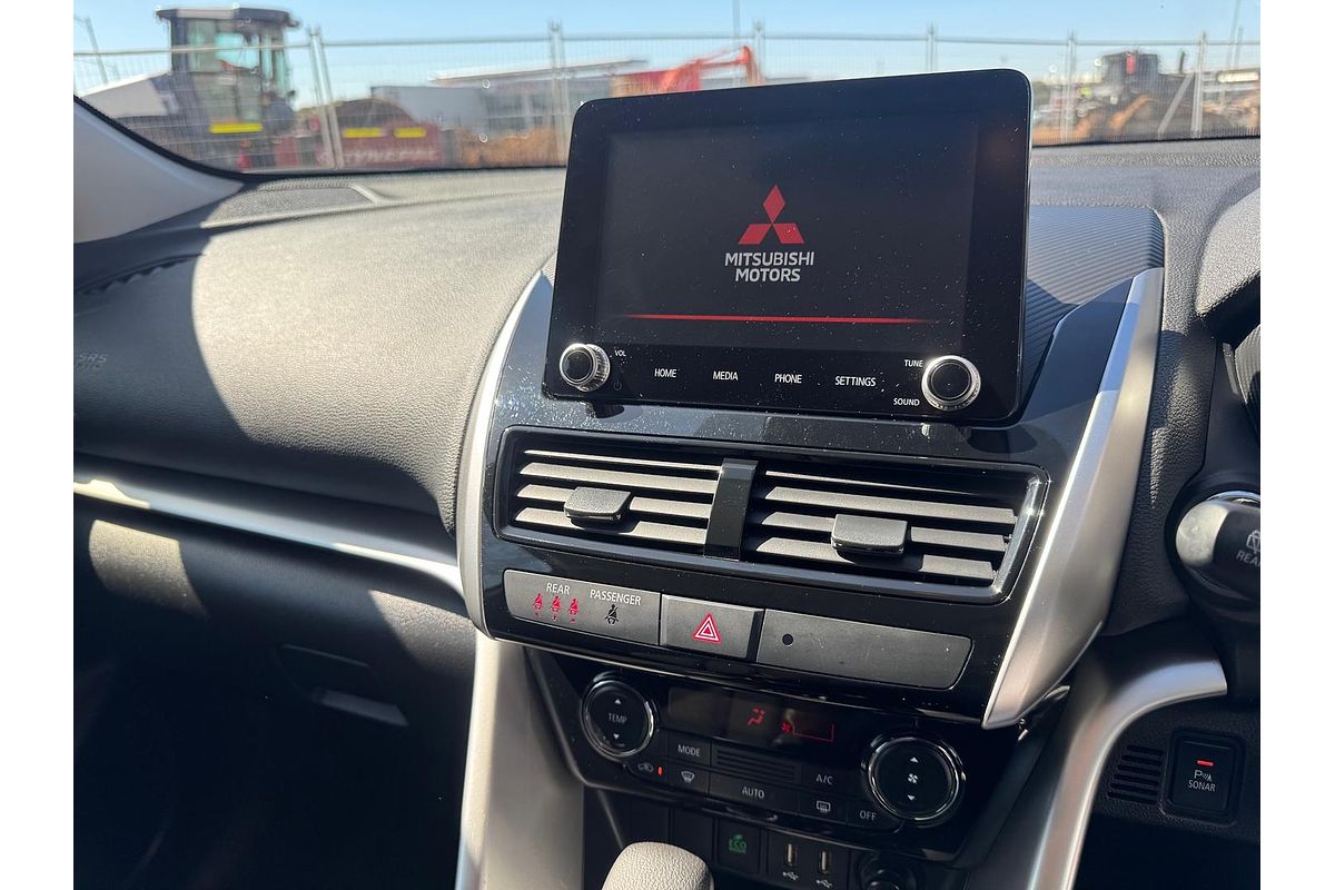 2024 Mitsubishi Eclipse Cross LS YB