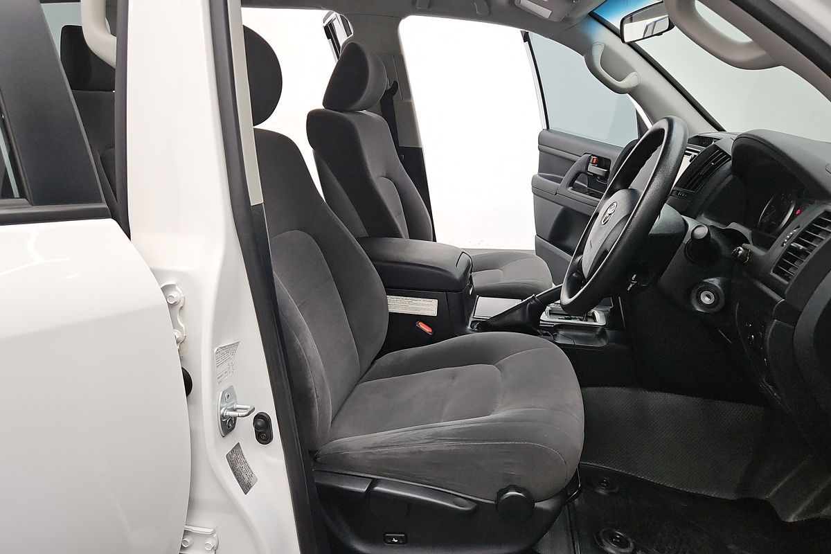 2020 Toyota Landcruiser GX VDJ200R