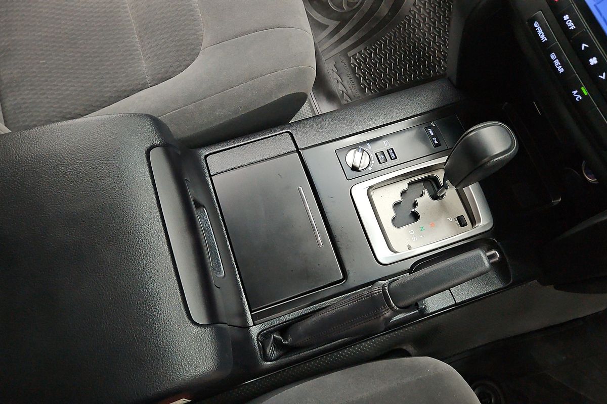 2020 Toyota Landcruiser GX VDJ200R