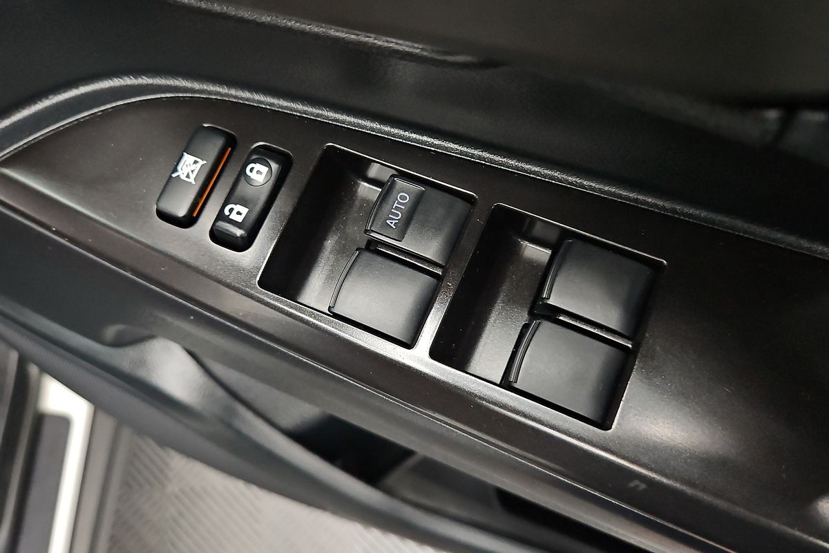 2020 Toyota Landcruiser GX VDJ200R