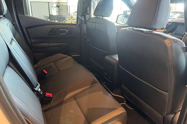 2025 Mitsubishi Triton GSR MV 4X4