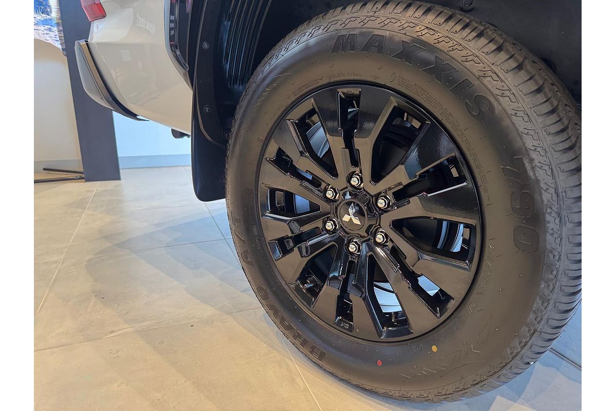 2025 Mitsubishi Triton GSR MV 4X4