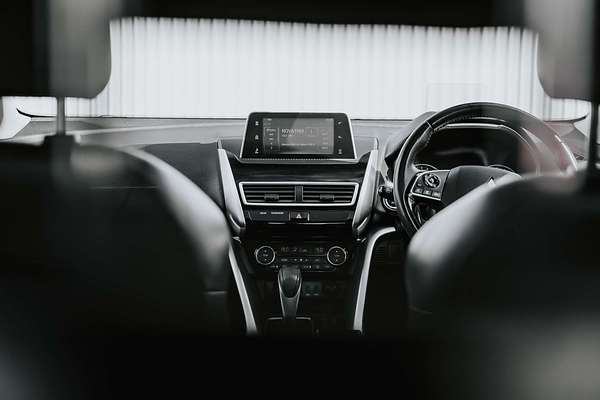 2018 Mitsubishi Eclipse Cross Exceed YA