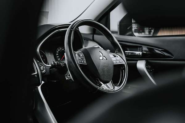 2018 Mitsubishi Eclipse Cross Exceed YA