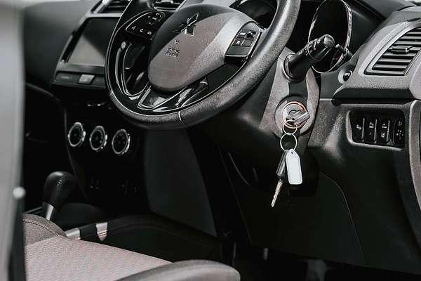 2019 Mitsubishi ASX ES XC