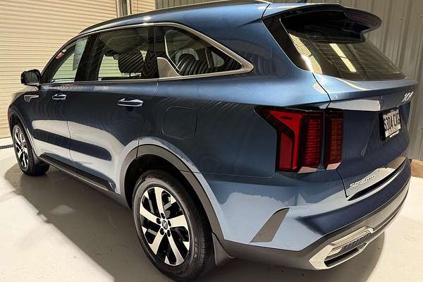 2023 Kia Sorento Sport MQ4