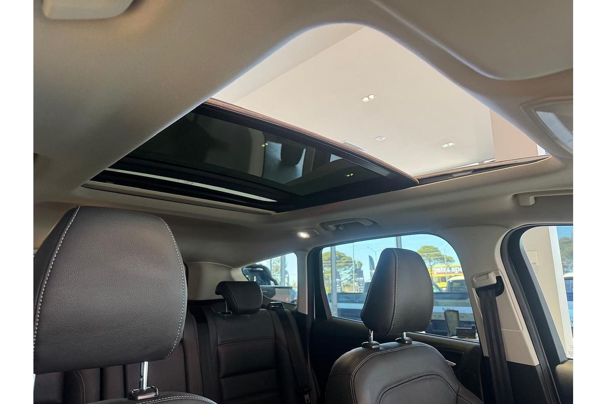 2017 Ford Escape Titanium ZG