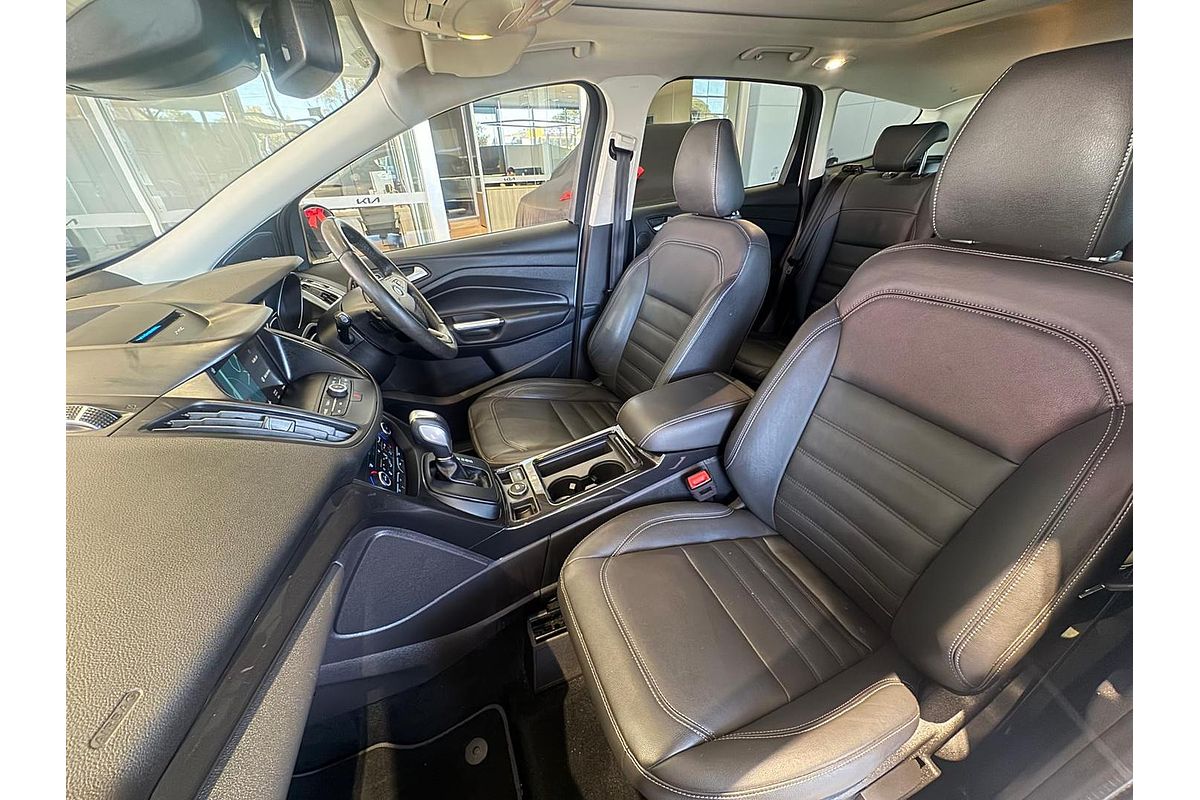 2017 Ford Escape Titanium ZG