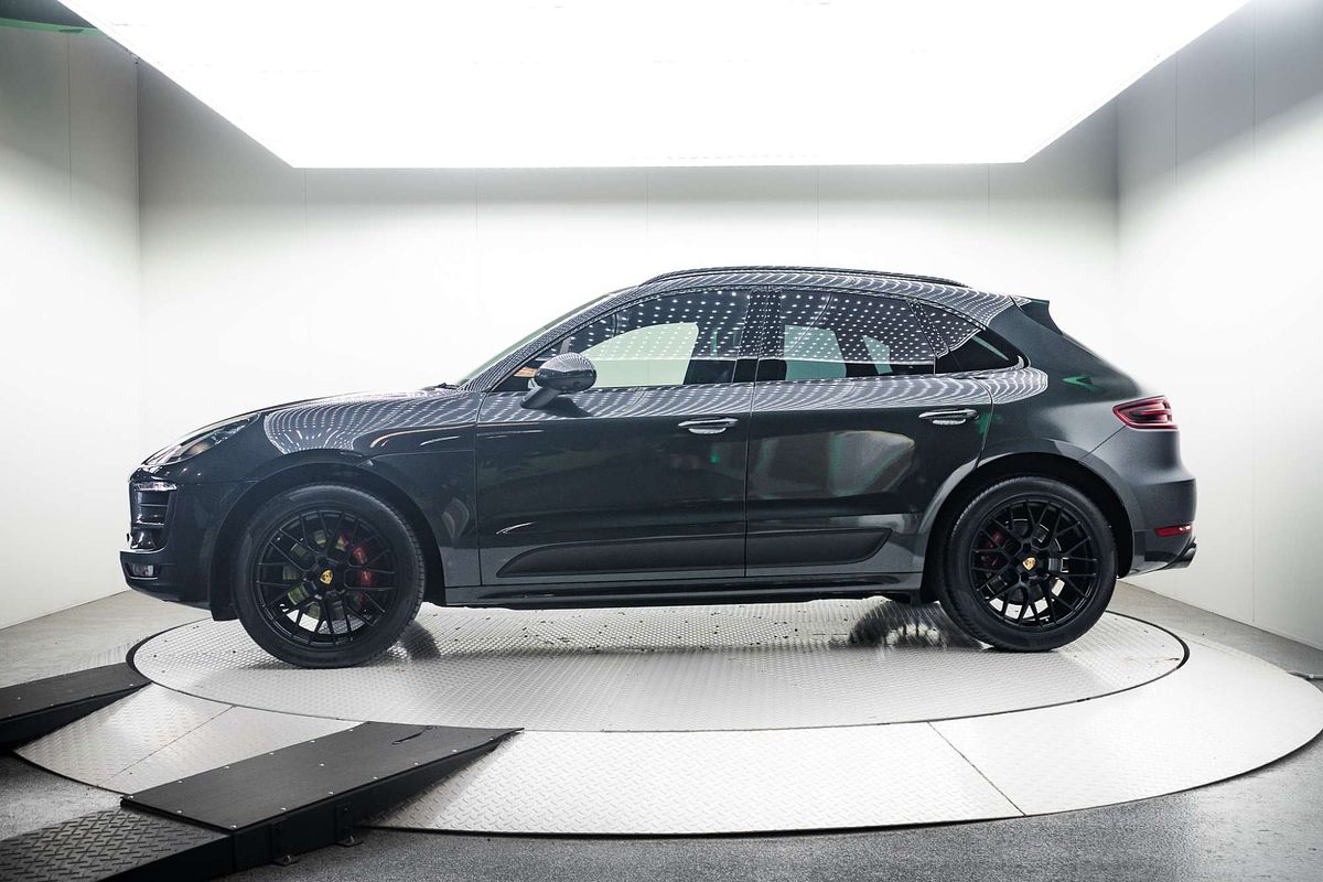 2018 Porsche Macan GTS 95B