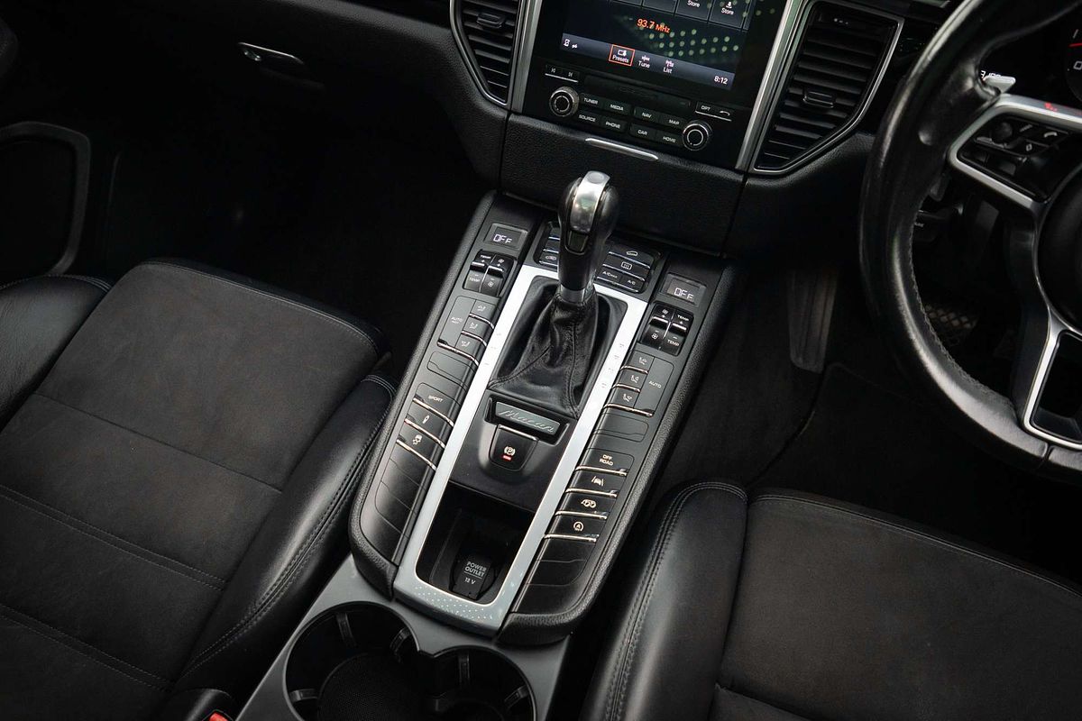 2018 Porsche Macan GTS 95B