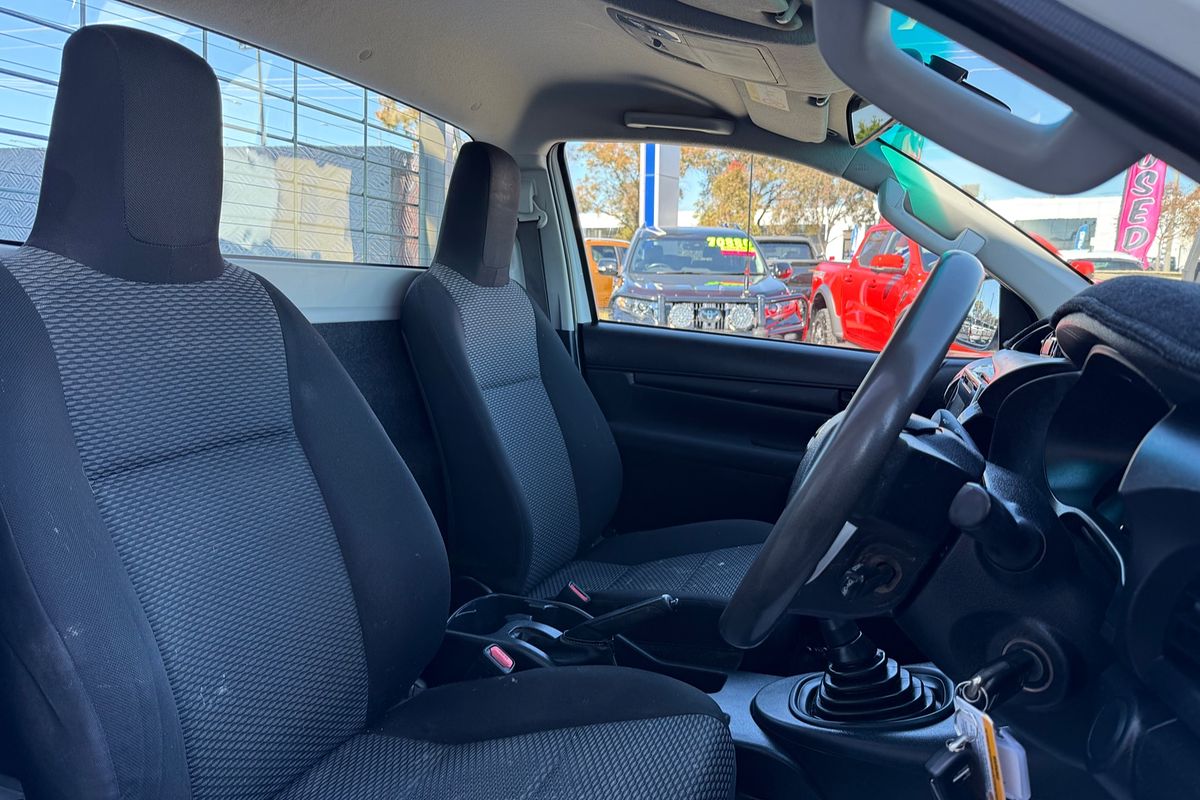 2019 Toyota Hilux Workmate TGN121R Rear Wheel Drive