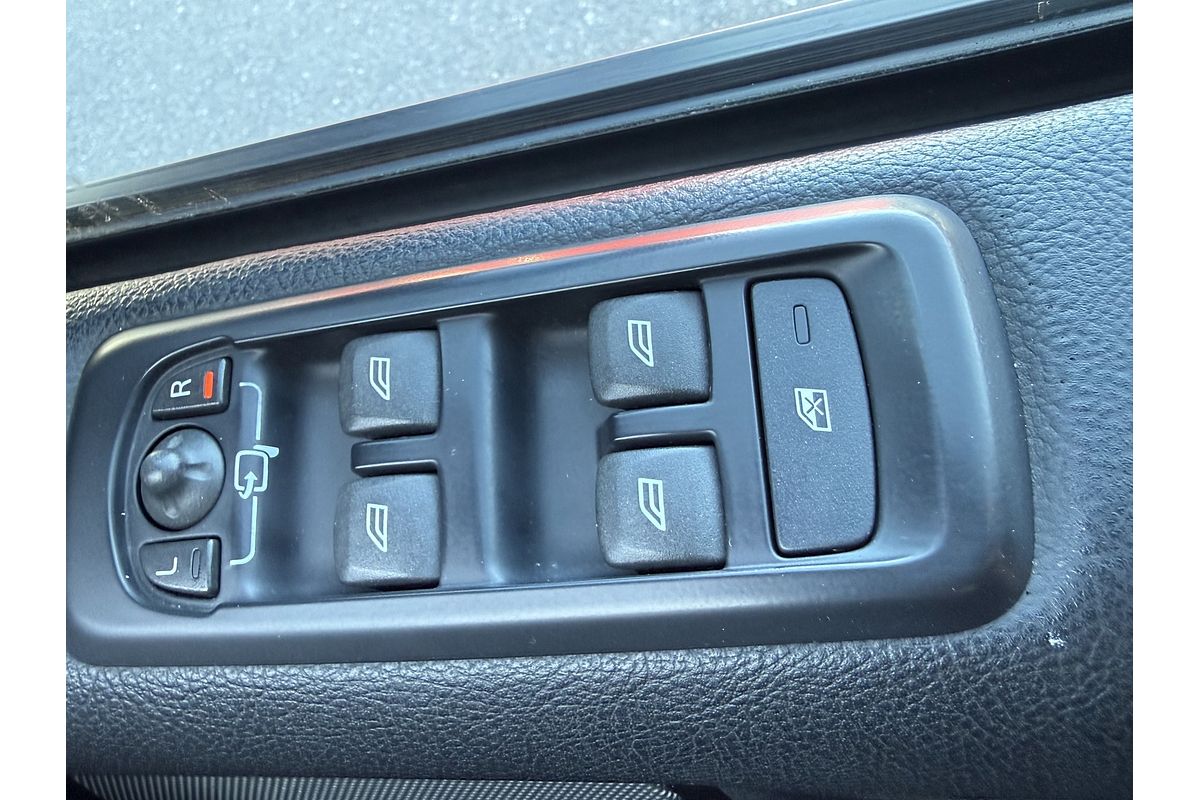 2014 Land Rover Discovery SDV6 HSE Series 4