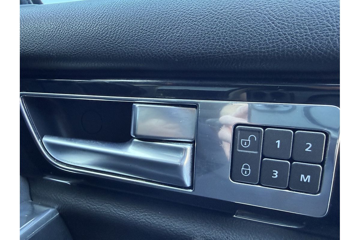 2014 Land Rover Discovery SDV6 HSE Series 4