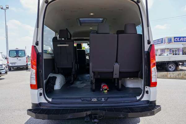 2021 Toyota Hiace Commuter GDH322R ELWB High Roof
