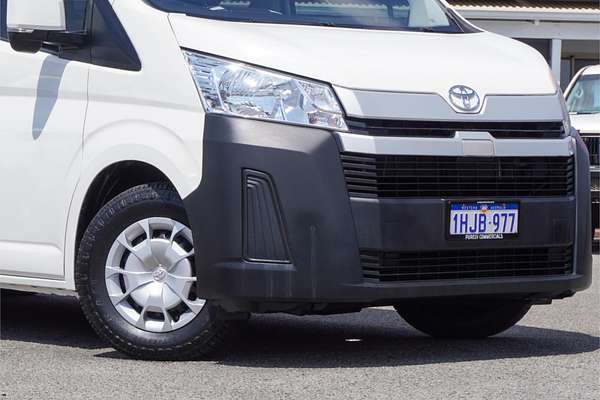 2021 Toyota Hiace Commuter GDH322R ELWB High Roof