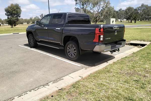 2025 Mitsubishi Triton GLS MV 4X4
