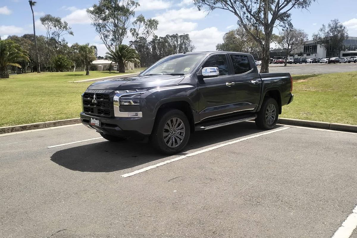 2025 Mitsubishi Triton GLS MV 4X4