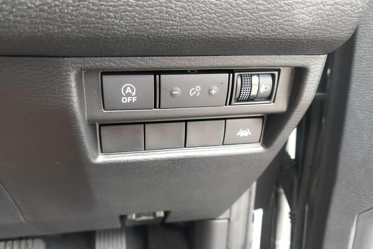 2025 Mitsubishi Triton GLS MV 4X4