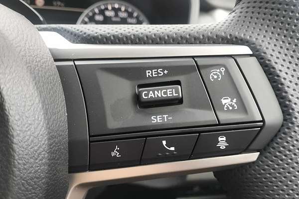 2025 Mitsubishi Triton GLS MV 4X4