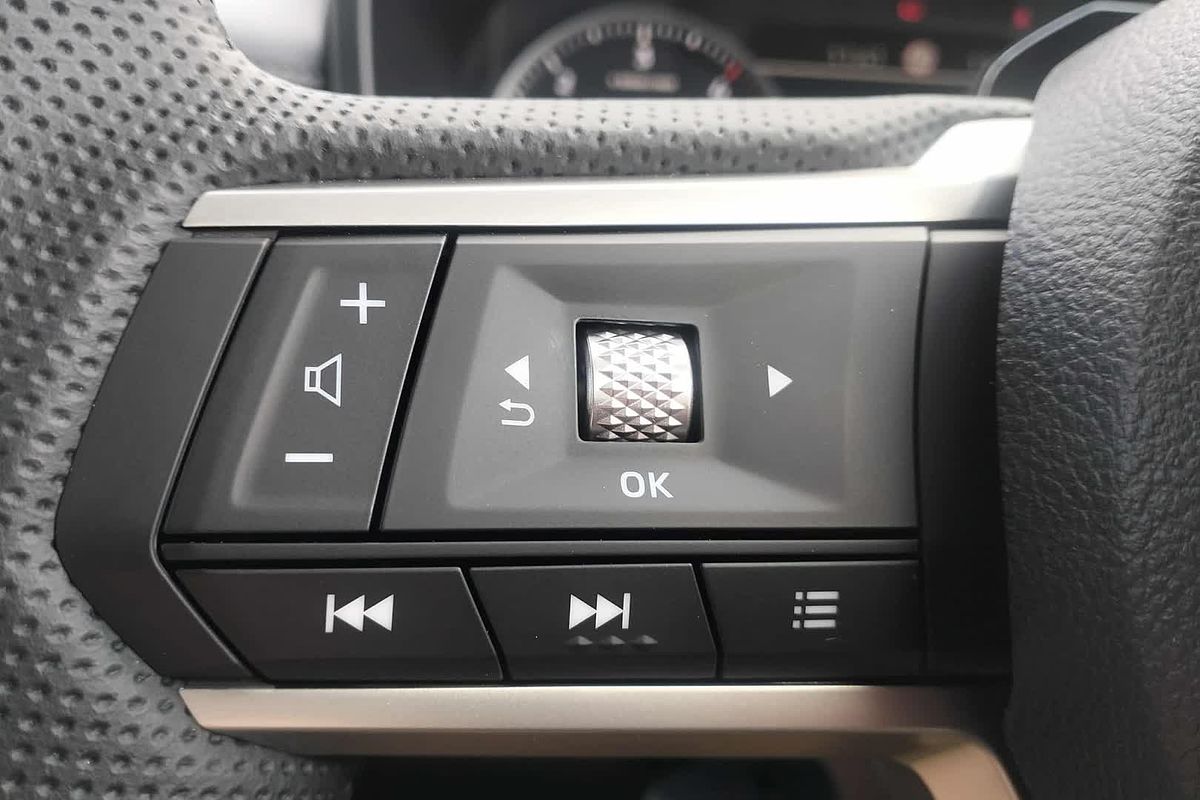 2025 Mitsubishi Triton GLS MV 4X4