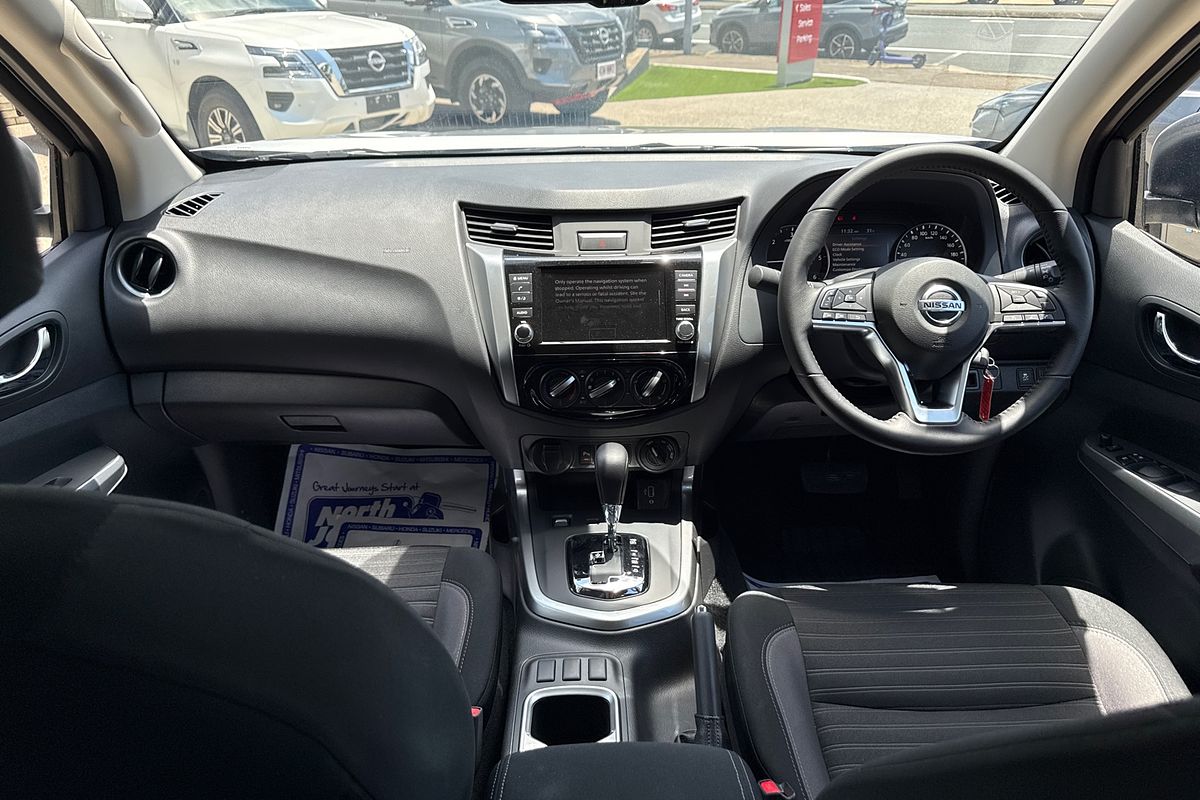 2025 Nissan Navara ST D23 4X4