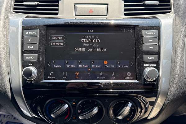 2025 Nissan Navara ST D23 4X4