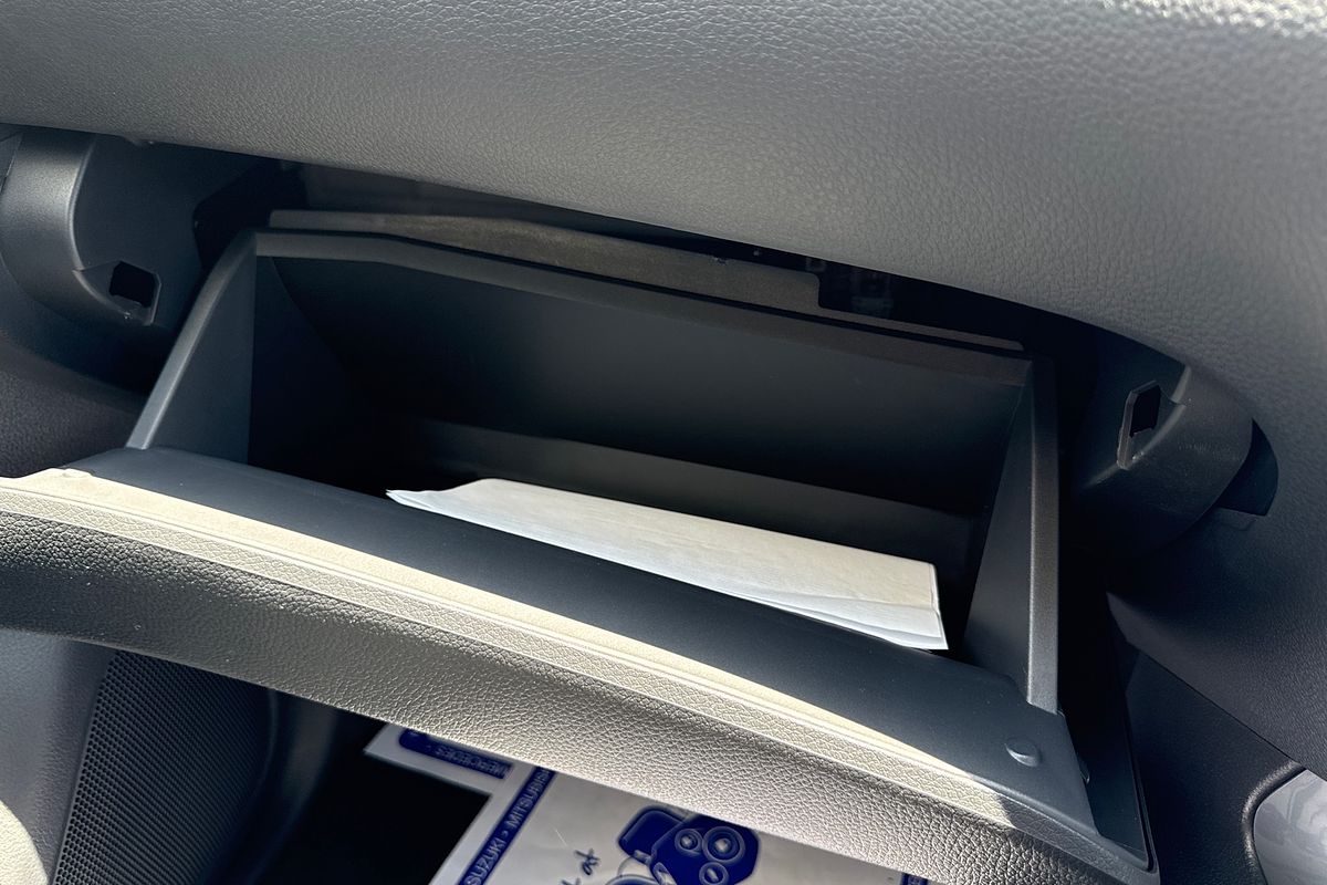 2025 Nissan Navara ST D23 4X4