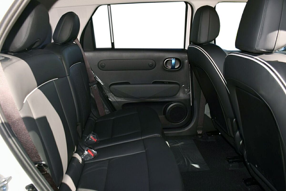 2025 Hyundai INSTER Cross AX.V1