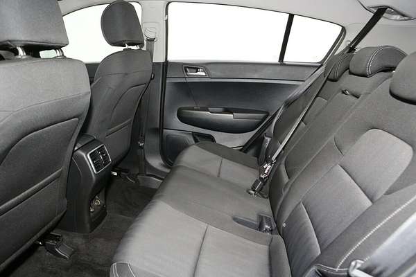 2020 Kia Sportage S QL