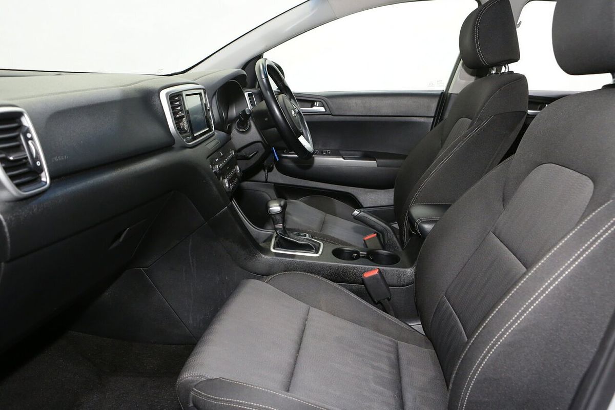2020 Kia Sportage S QL