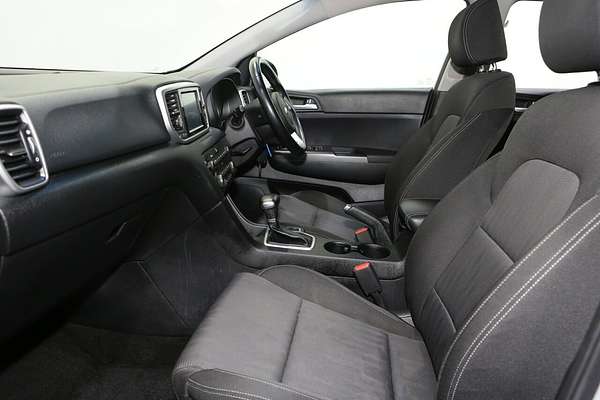 2020 Kia Sportage S QL