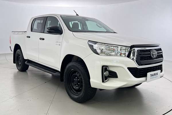 2019 Toyota Hilux SR GUN126R 4X4 thumb-6