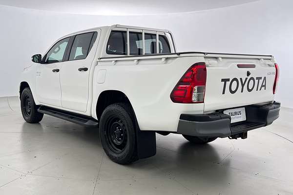 2019 Toyota Hilux SR GUN126R 4X4 thumb-2