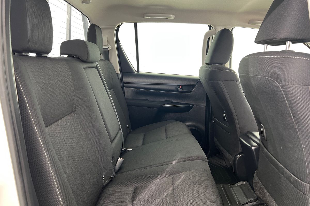 2019 Toyota Hilux SR GUN126R 4X4