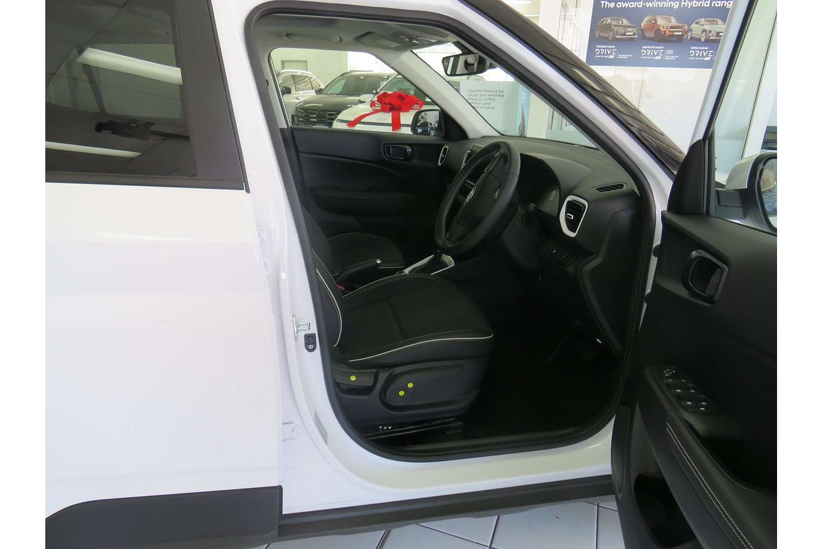 2025 Hyundai Venue Elite QX.V5