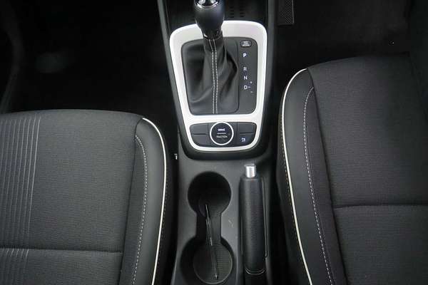2025 Hyundai Venue Elite QX.V5